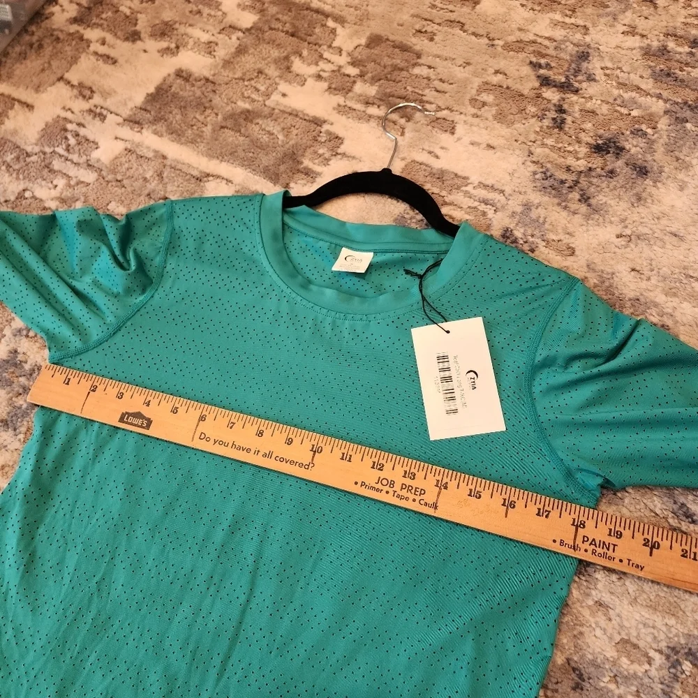 ZYIA long sleeve